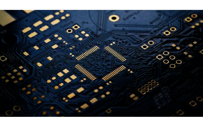 高復(fù)雜度PCBA產(chǎn)品的生產(chǎn)：工廠如何滿(mǎn)足技術(shù)需求？